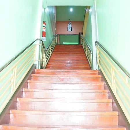 Daylight Inn Davao Екстер'єр фото
