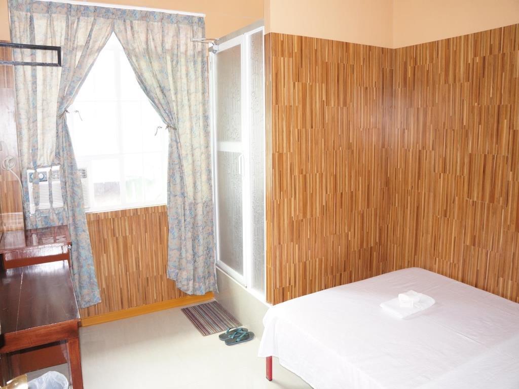 Daylight Inn Davao Екстер'єр фото