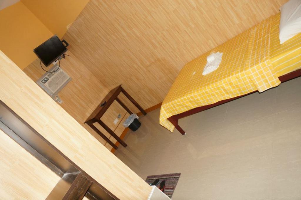 Daylight Inn Davao Номер фото