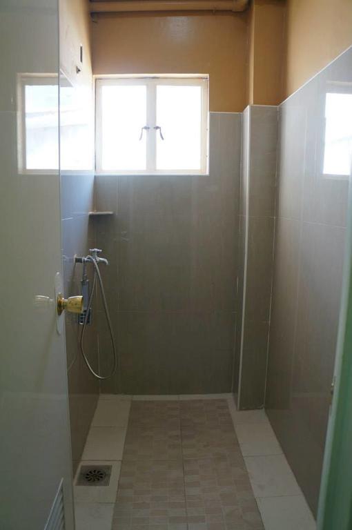 Daylight Inn Davao Екстер'єр фото